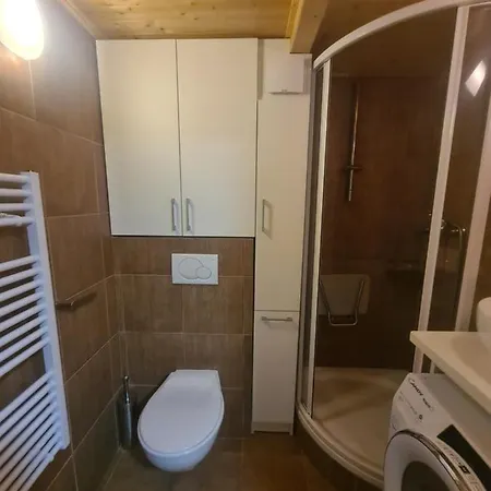 Cihlarka - Lisci Doupe 110 *