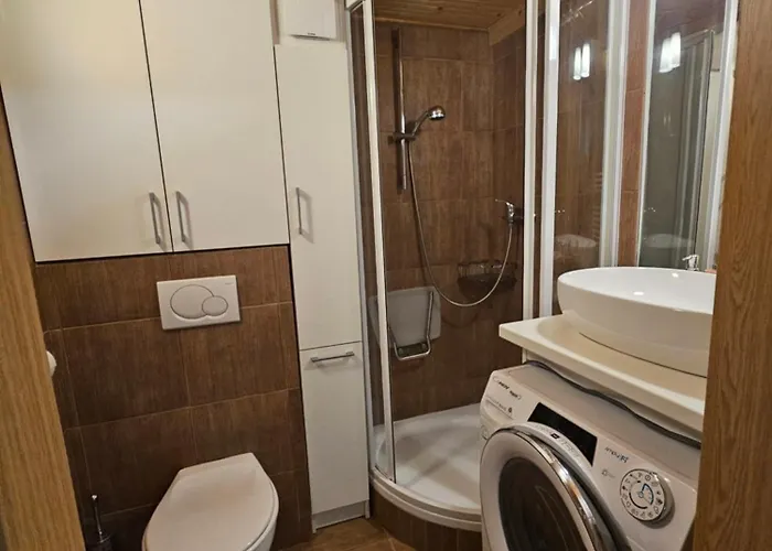 Cihlarka - Lisci Doupe 110 * Пец-под-Снежкой
